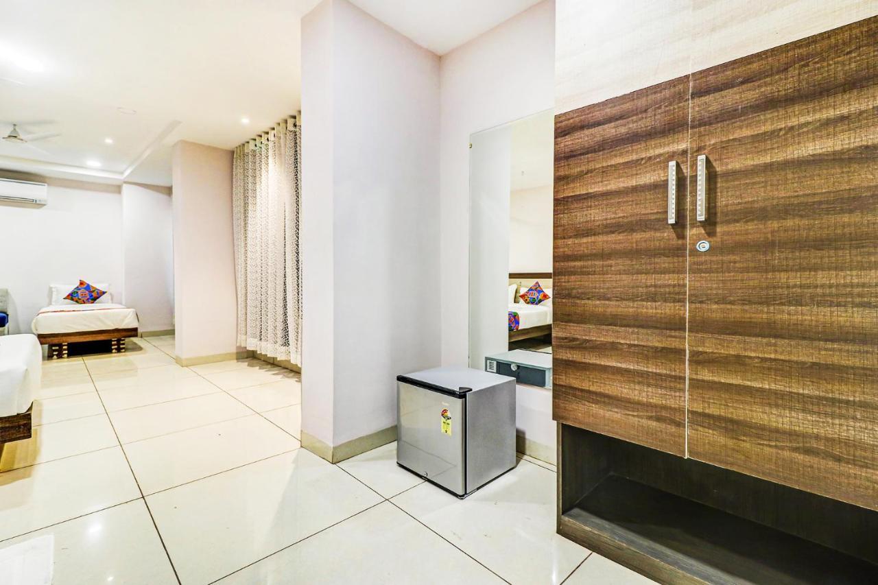 Fabhotel Pishori Inn Indore Esterno foto