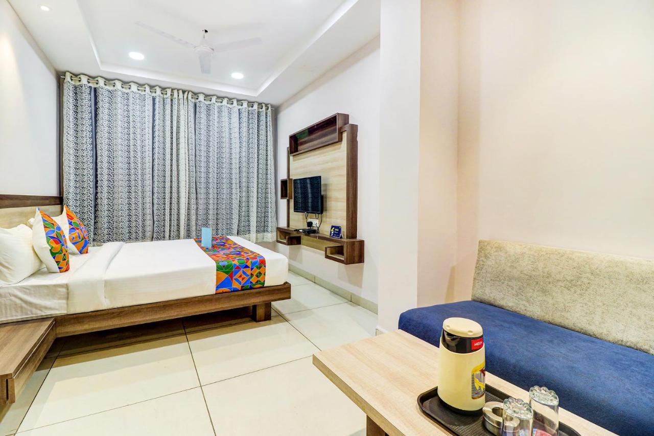 Fabhotel Pishori Inn Indore Esterno foto